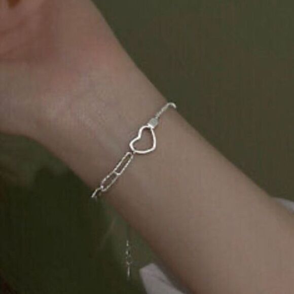 The Multimedia Dainty Heart link pendant bracelet in 925 silver. - Picture 12 of 12